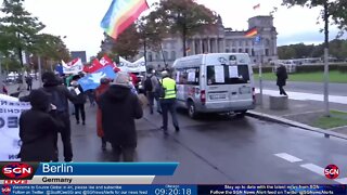 Replay: Anti-war demonstrators rally in Berlin Germany