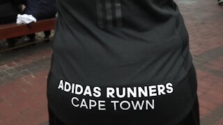 SOUTH AFRICA - Cape Town -South Africa - Cape Town. 12.04.19. Health and Fitness writer Viwe Ndongeni practising for the Two Oceans half marathon (Video) (PJJ)