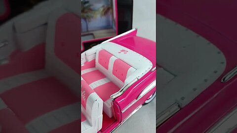 miniatura Chevrolet Bel Air da Barbie da Auto World #barbie #barbiegirl