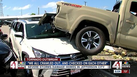 Jefferson City tornado sends cars at Chevrolet, Toyota dealership flying