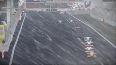 Project CARS 2 Making Way Through The Midfield In The Rain