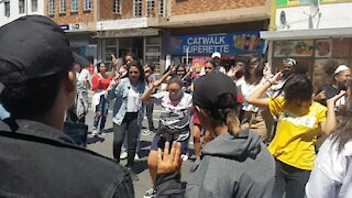 SOUTH AFRICA - Cape Town - Open Streets Woodstock (Video) (qPr)