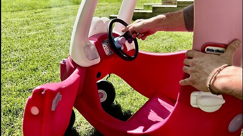 Little Tikes Princess Cozy Coupe - Let your girl ride in style!
