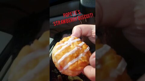 Popeye's Limited Strawberry Biscuit Tasting #popeyes #strawberry #bourbon #bourbonhunting #shorts