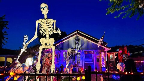 Halloween Decorations on Mount Vernon St in Prescott, AZ (2020 - 2023)