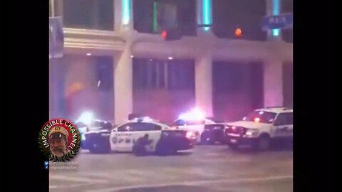 Conspiracy in Dallas Shooting - Unreal Footage - July 2016