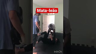 Mata-leão #aracaju #defesapessoal #kravmaga #segurança #luta #esporte #autoestima #mma #meme