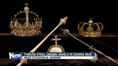 Thieves steal crown jewels in daring raid