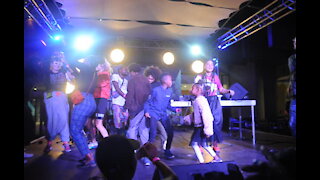 SOUTH AFRICA - Cape Town -BATUK performing at Design Indaba.(Video) (EXZ)