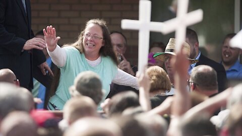 An Unlikely Candidate – The Kim Davis Story