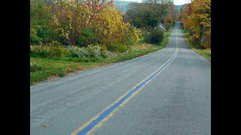 Catskill Backroads #5 Fall Color Begins Autumn in NY