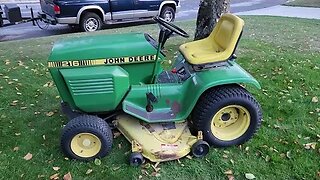1984 John Deere 216 Garden Tractor