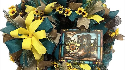 Sunflower Cowgirl Boots Deco Mesh Wreath| Hard Working Mom |How to