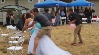 Extreme Weddings