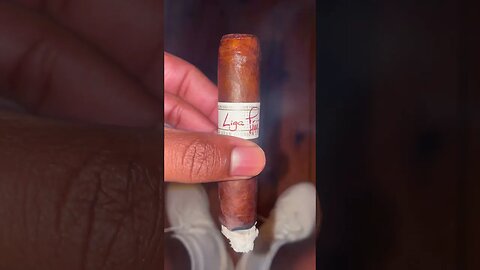 Asheville North Carolina Cigar Lounge #casablancecigarbar #cigars #cigarculture #review