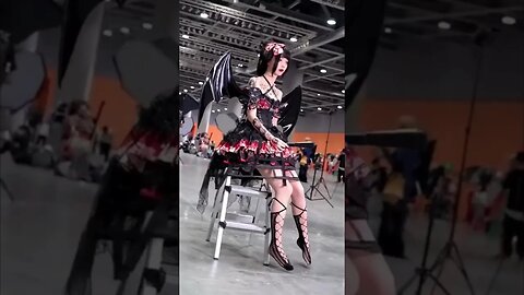 Cute Chinese Girl Is Playing A Pretty Cosplay Girl