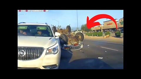 Car Crash Compilation 2022 - Driving fails, Dash cam crashes #8