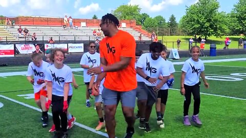 Weekend with Myles: Cleveland Browns DE Myles Garrett spends weekend giving back to local children