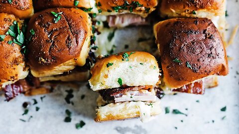 The Ultimate Ham and Cheese Sliders Recipe » Perfect Get Together Appetizer