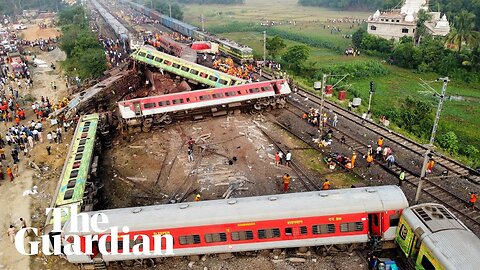 Rescue teams search for survivors after deadly train crash in India