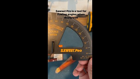 SawSet Protractor Angle Finder