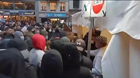 WATCH: Demonstrators invade a Christmas market in Luxembourg, restricted by vaccine passports