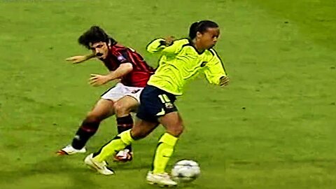 RONALDINHO BEST FOOTBALL SKILL | AMZING FOOTBALL SOCCER SKILL