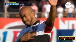 SÃO PAULO VENCE O BRAGANTINO NO MORUMBI POR 3X0, ASSISTA OS MELHORES MOMENTOS DA PARTIDA