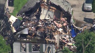 AirTracker 5 over Cleveland house explosion