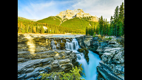 Exploring Majestic Cascades Athabasca Falls Hike in Jasper National Park