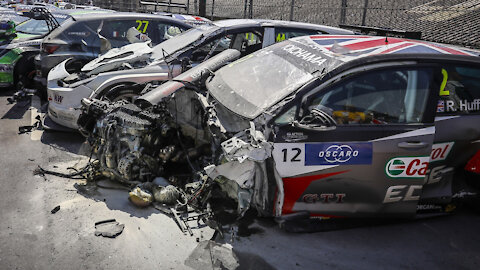 WTCR Race - Big crash in the streets of Vila Real Portugal