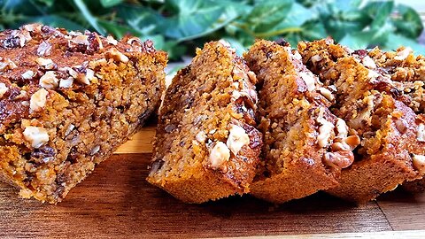 Delicious Autumn Cake in 5 Minutes! With oats, pumpkin and nuts!