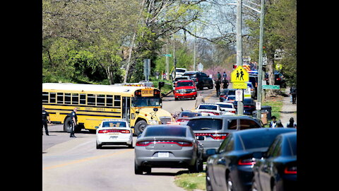 EE. UU.: tiroteo en una escuela de Tennessee se salda con la muerte de un estudiante