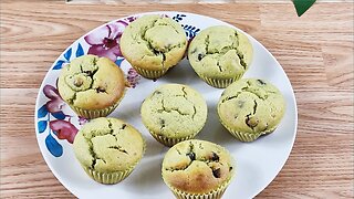 How To Make Avocado Cupcakes With Chocolate Chips