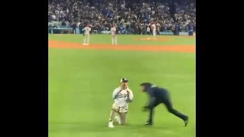 Man Gets WRECKED Proposing On The Field At Dodger Stadium