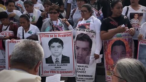 Ayotzinapa se enfrenta con más detenciones y menos respuestas