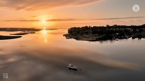 Sunrise Lake Mallacoota 2 Dec 2022