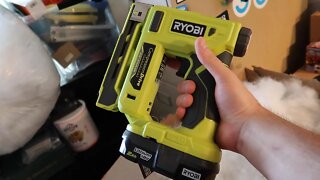 Ryobi 18-Volt ONE+ Cordless Compression Drive 3/8 in. Crown Stapler (Tool Only) P317