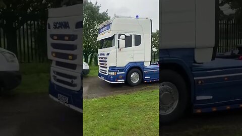 Nice Scania Pulling Into A Truck Show #scania #trucks #trucking #scaniatrucks #truckdriver