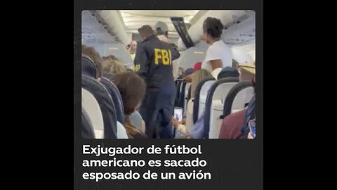 Exjugador de NFL exige una investigación tras ser sacado de un avión