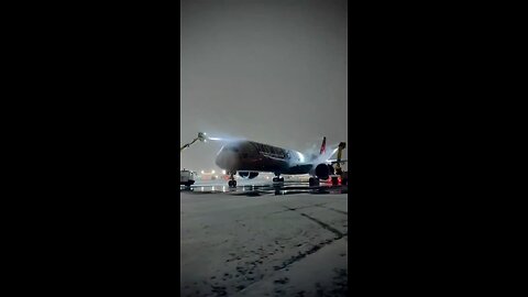 Unfreezing an aircraft