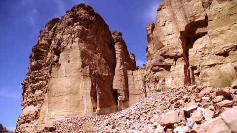 Documentary: The Mystery of the Ancient City of Petra 45