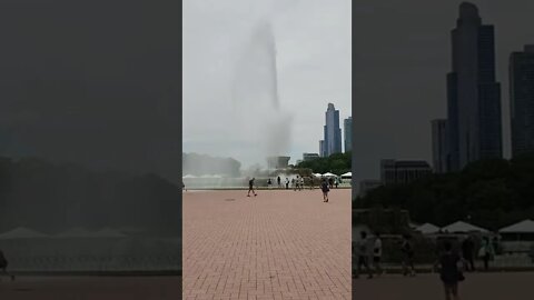 Buckingham Fountain Chicago! - Part 3