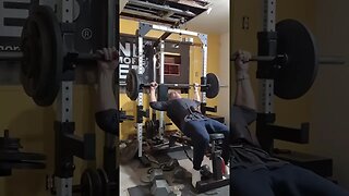 LOW INCLINE BENCH 215x1🎥 WENSNDAY NOV 22nd AFTERNOON session