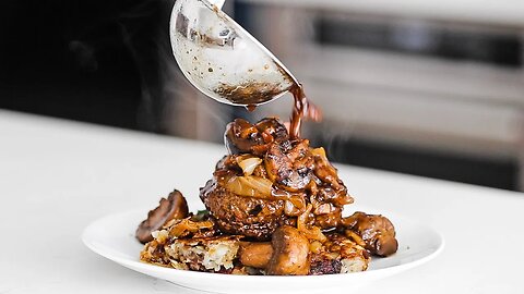 Chopped Steak with Caramelized Onions and Mushrooms