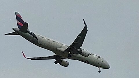 Airbus A321 PT-XPC vindo de Guarulhos para Fortaleza