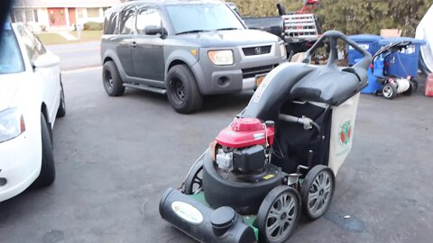 FREE Honda Powered Billy Goat Leaf Vac Abandoned & Rusty No Start LETS FIX IT!