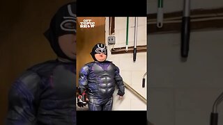 Hilarious Black Panther Kid Costume Challenge: Climbing Ladders and Parental Wisdom!
