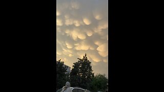 Mammatus cloud