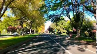 Sunday Drive on 25th Street... (filmed on the iPhone SE)